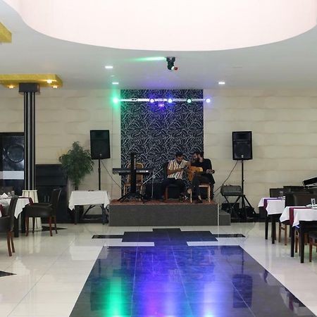 Ambassador Hotel Bakü Dış mekan fotoğraf