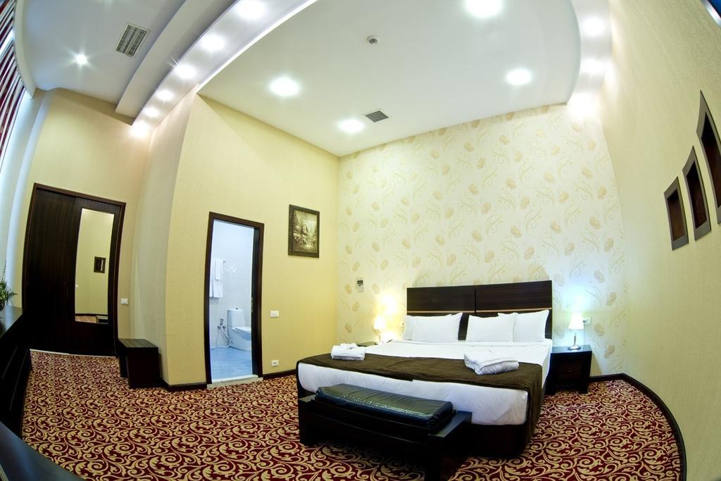Ambassador Hotel Bakü Oda fotoğraf