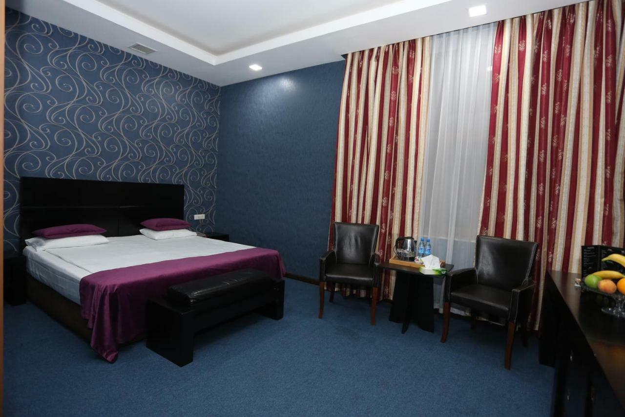Ambassador Hotel Bakü Dış mekan fotoğraf